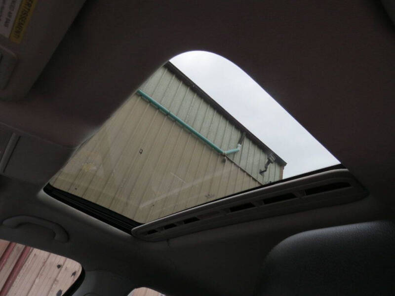 2017 Volkswagen Passat 1.8T SEL Premium