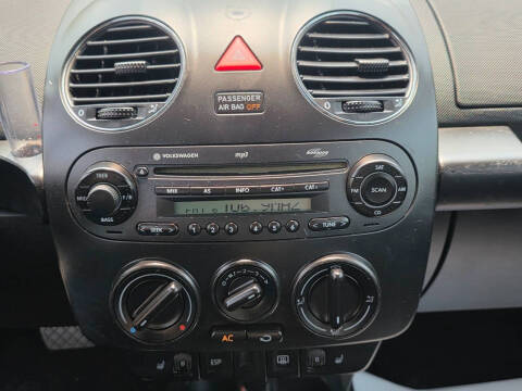 2006 Volkswagen New Beetle Convertible 2.5