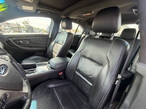 2018 Ford Taurus Limited