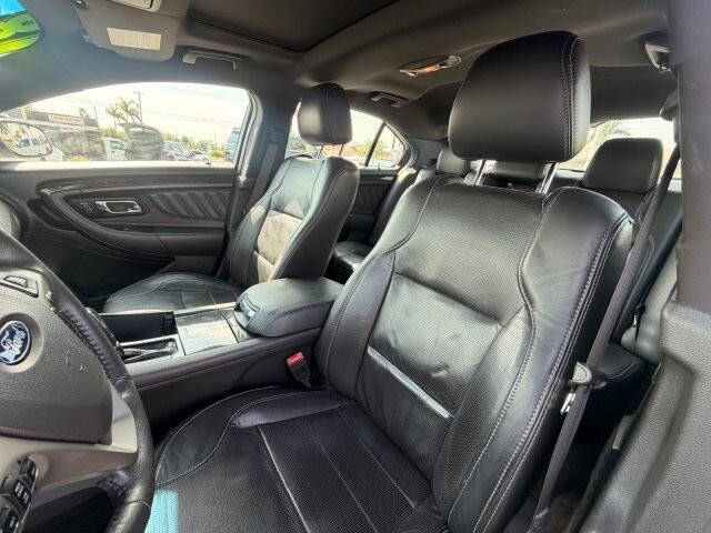 2018 Ford Taurus Limited