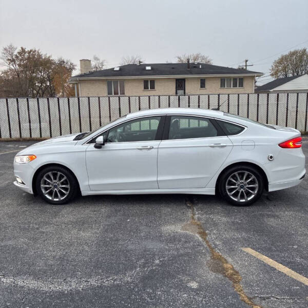 2017 Ford Fusion Hybrid SE