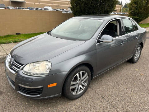 2005 Volkswagen Jetta for sale at Blue Line Auto Group in Portland OR
