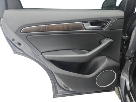 2014 Audi Q5 2.0T quattro Premium Plus