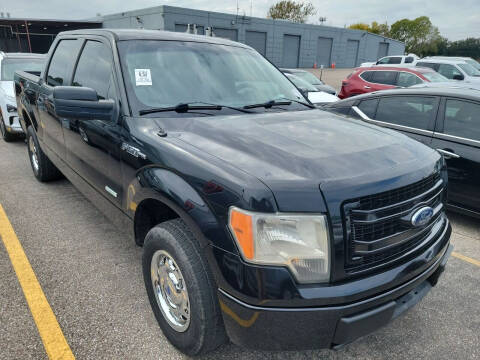 2013 Ford F-150 for sale at TWIN CITY MOTORS in Houston TX