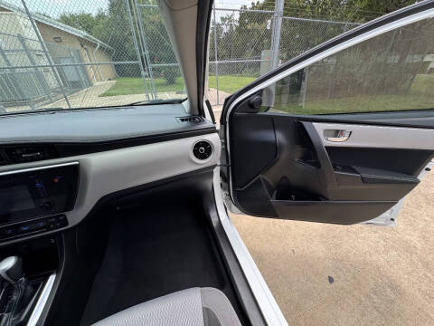 2019 Toyota Corolla LE