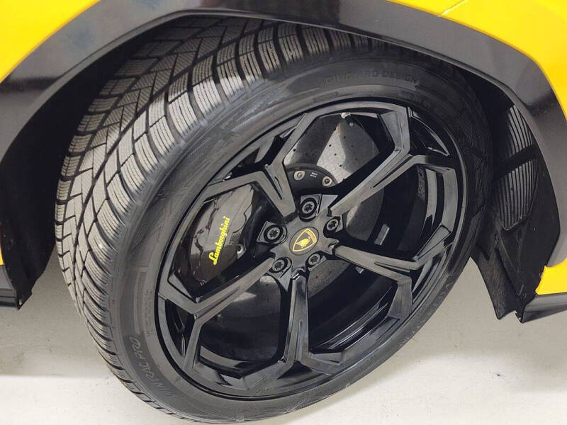 2019 Lamborghini Urus