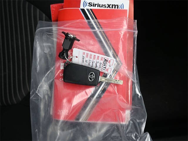 2022 Toyota Camry SE