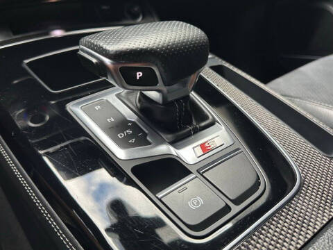 2022 Audi SQ5 3.0T quattro Premium Plus