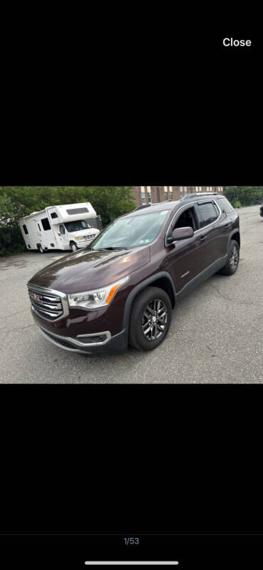 2017 GMC Acadia SLT-1