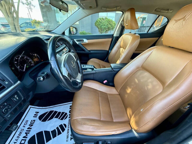 2012 Lexus CT 200h