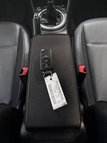 2013 Volkswagen Beetle
