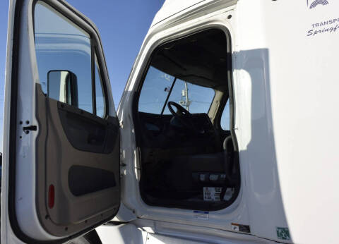 2016 Freightliner Cascadia