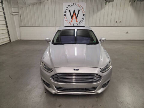 2013 Ford Fusion SE