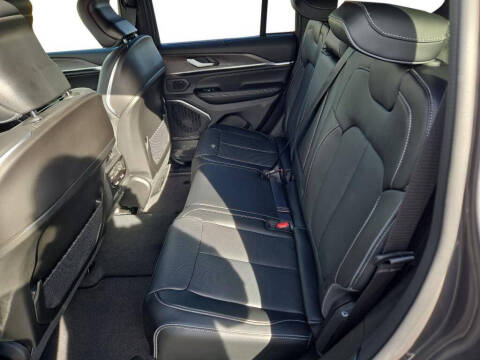 2025 Jeep Grand Cherokee Overland