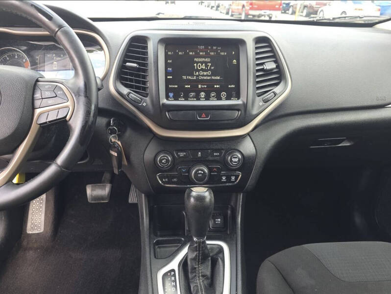 2017 Jeep Cherokee Latitude