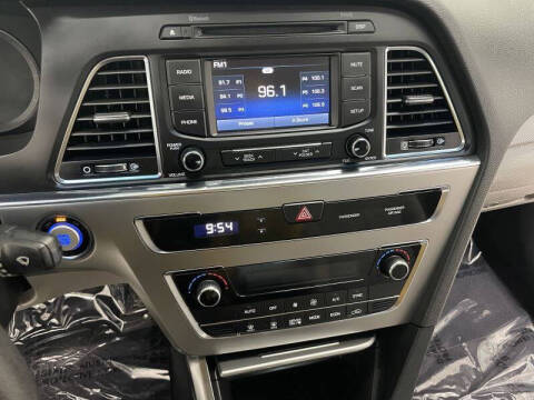 2016 Hyundai Sonata Hybrid SE