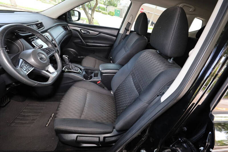 2019 Nissan Rogue S