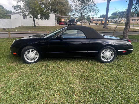 2002 Ford Thunderbird Deluxe