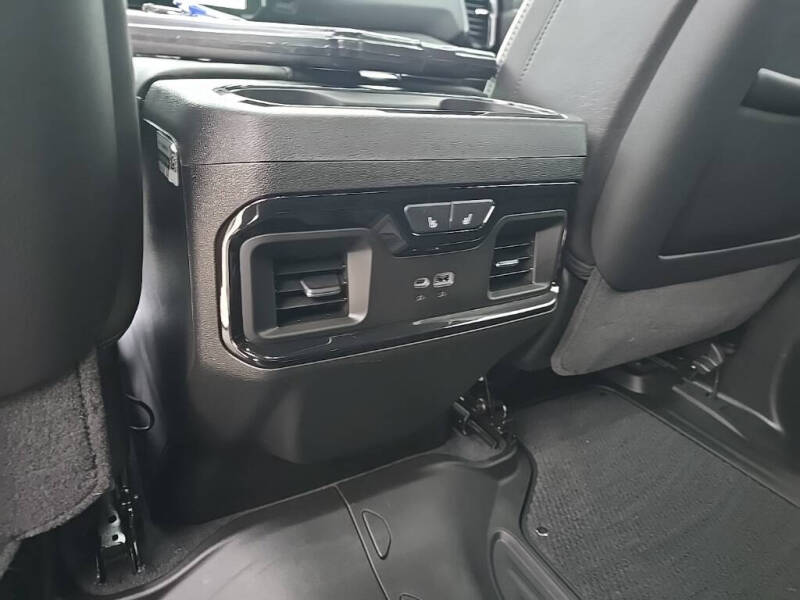 2025 GMC Sierra 2500HD AT4X