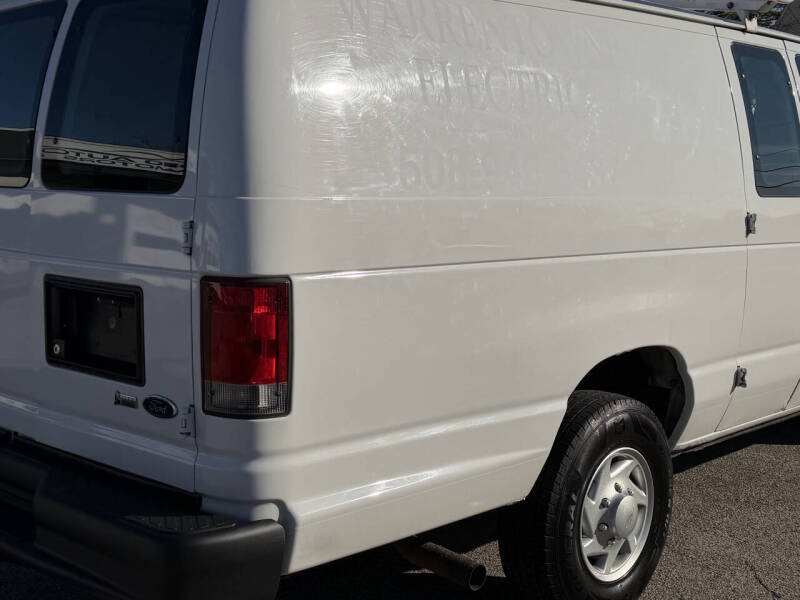 2014 Ford E-Series E-350 SD