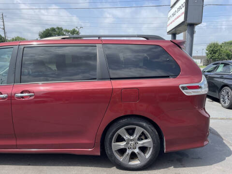 2019 Toyota Sienna