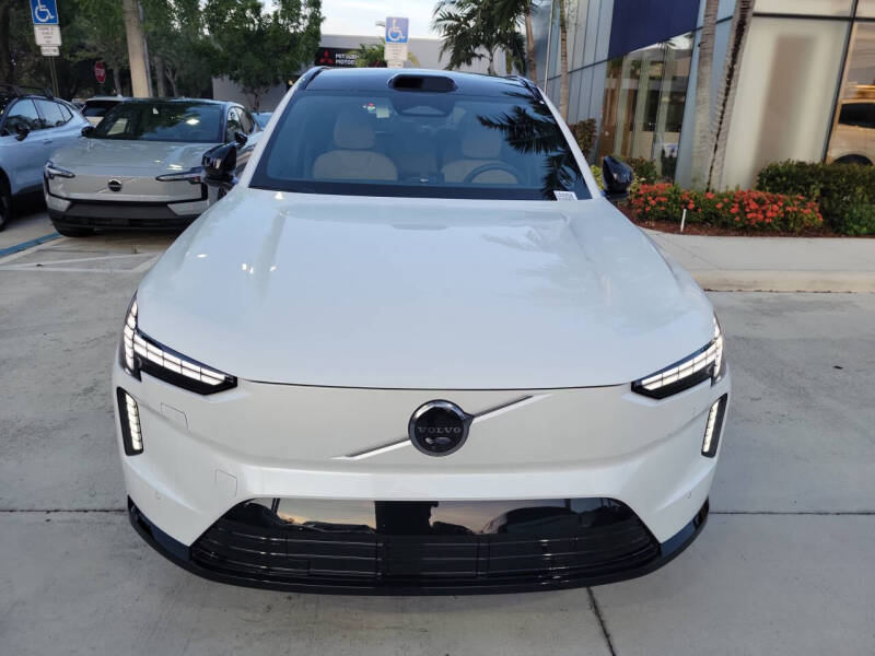 2025 Volvo EX90 Twin Performance Ultra 7P