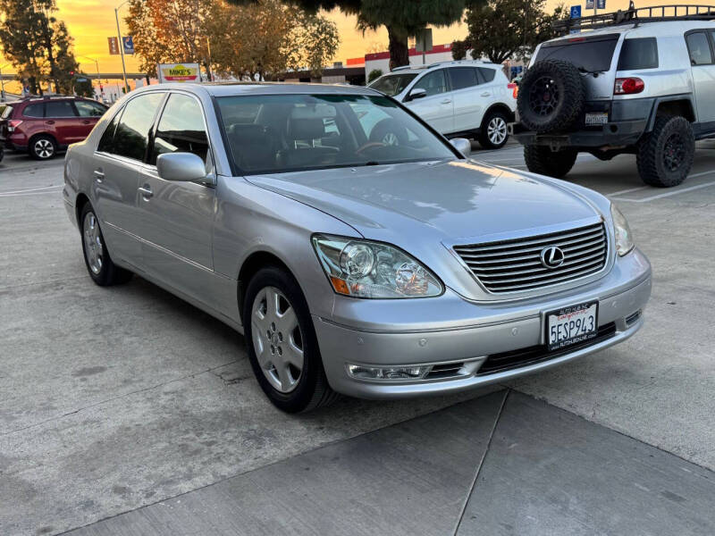 2004 Lexus LS 430