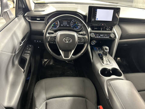 2023 Toyota Venza LE