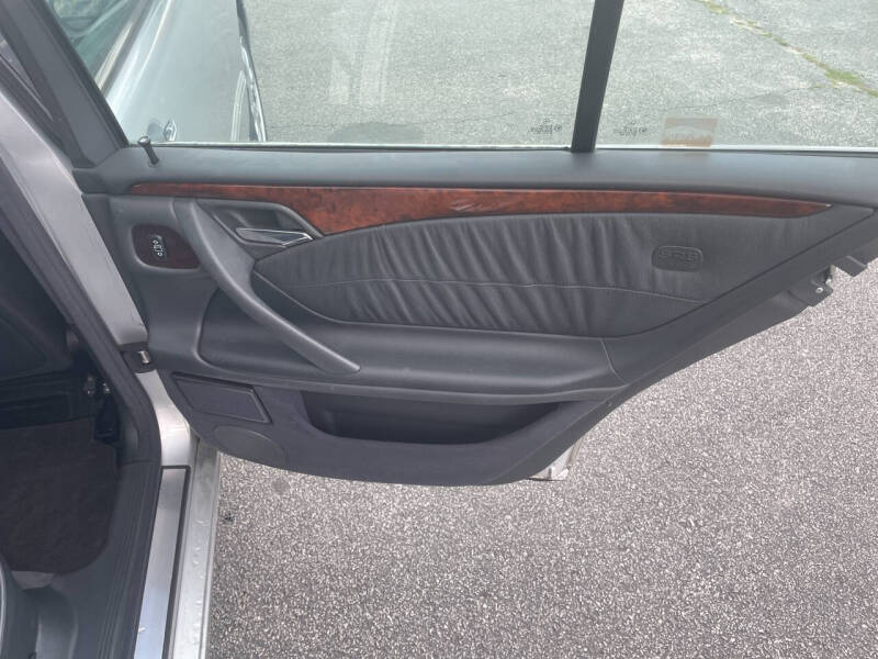 2002 Mercedes-Benz E-Class E 320 4MATIC