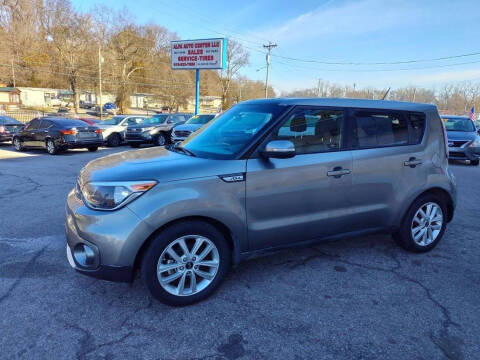 2017 Kia Soul +