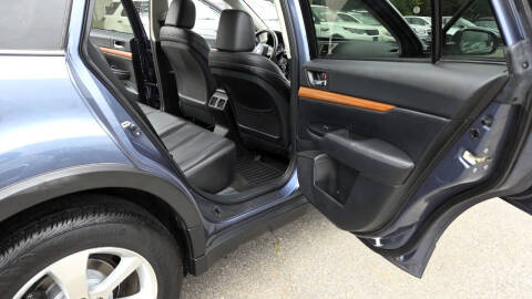 2013 Subaru Outback 2.5i Limited