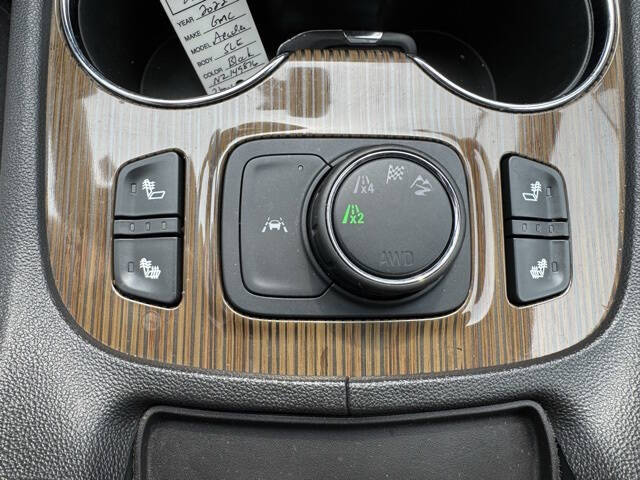 2022 GMC Acadia SLE