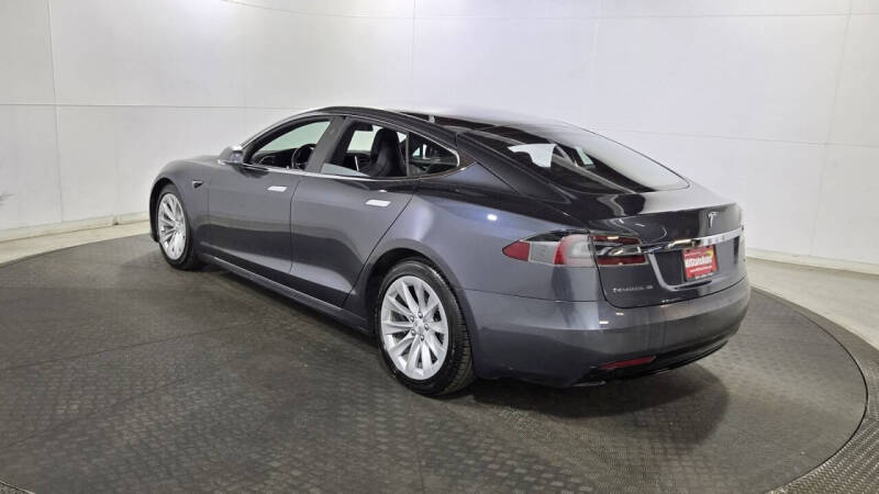 2017 Tesla Model S 75D