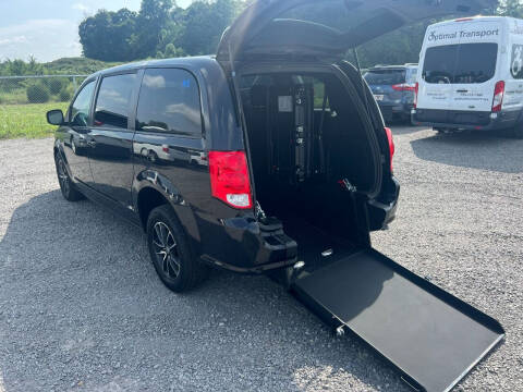 2018 Dodge Grand Caravan for sale at BT Mobility LLC in Wrightstown NJ