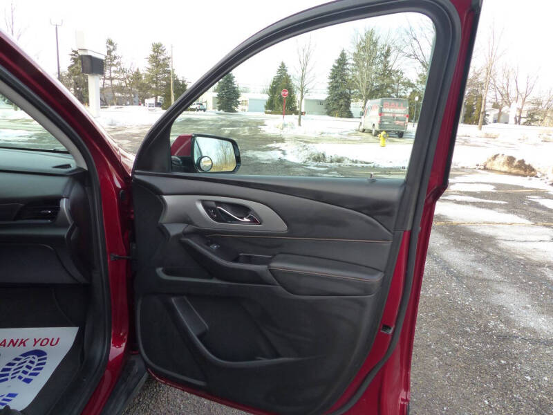 2020 Chevrolet Traverse LT Cloth