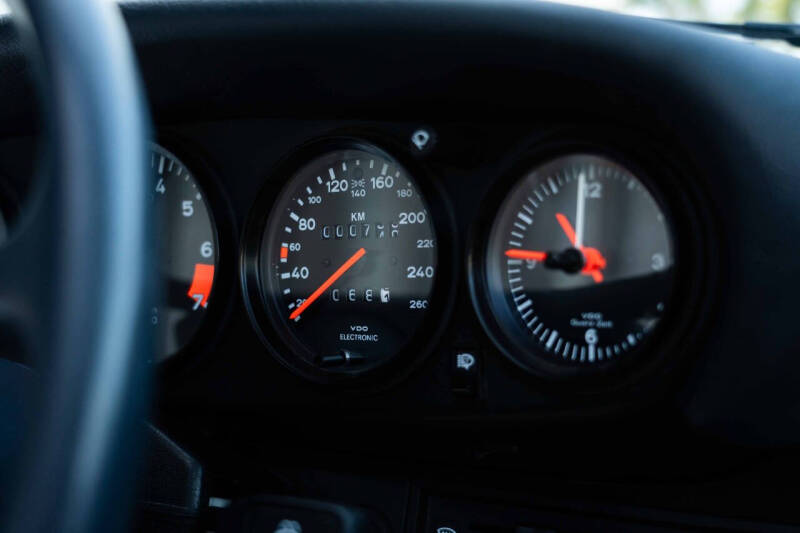 1989 Porsche 911 Carrera