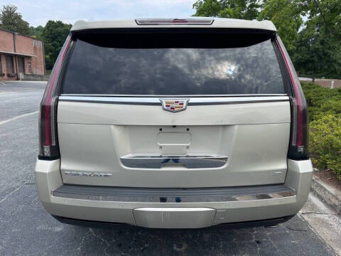 2015 Cadillac Escalade Platinum