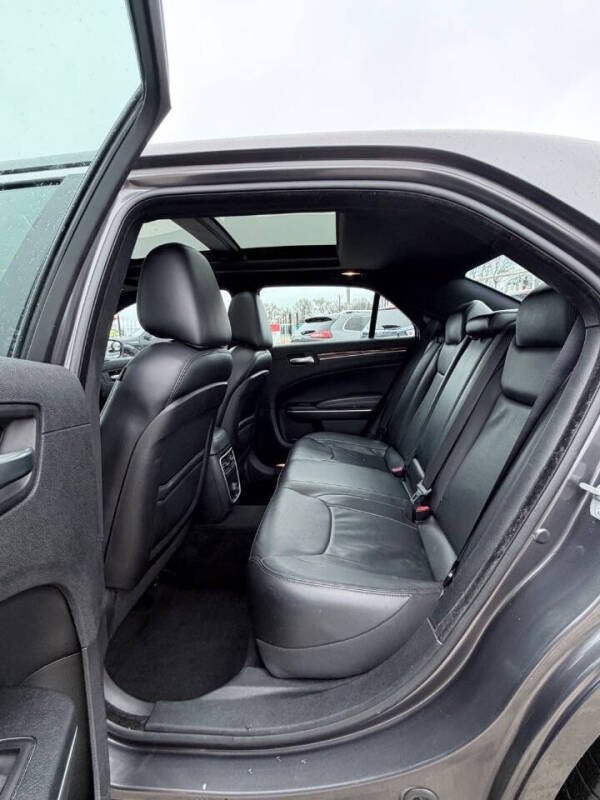 2014 Chrysler 300