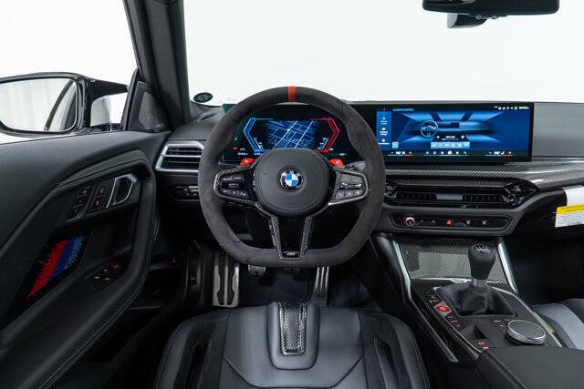 2025 BMW M2