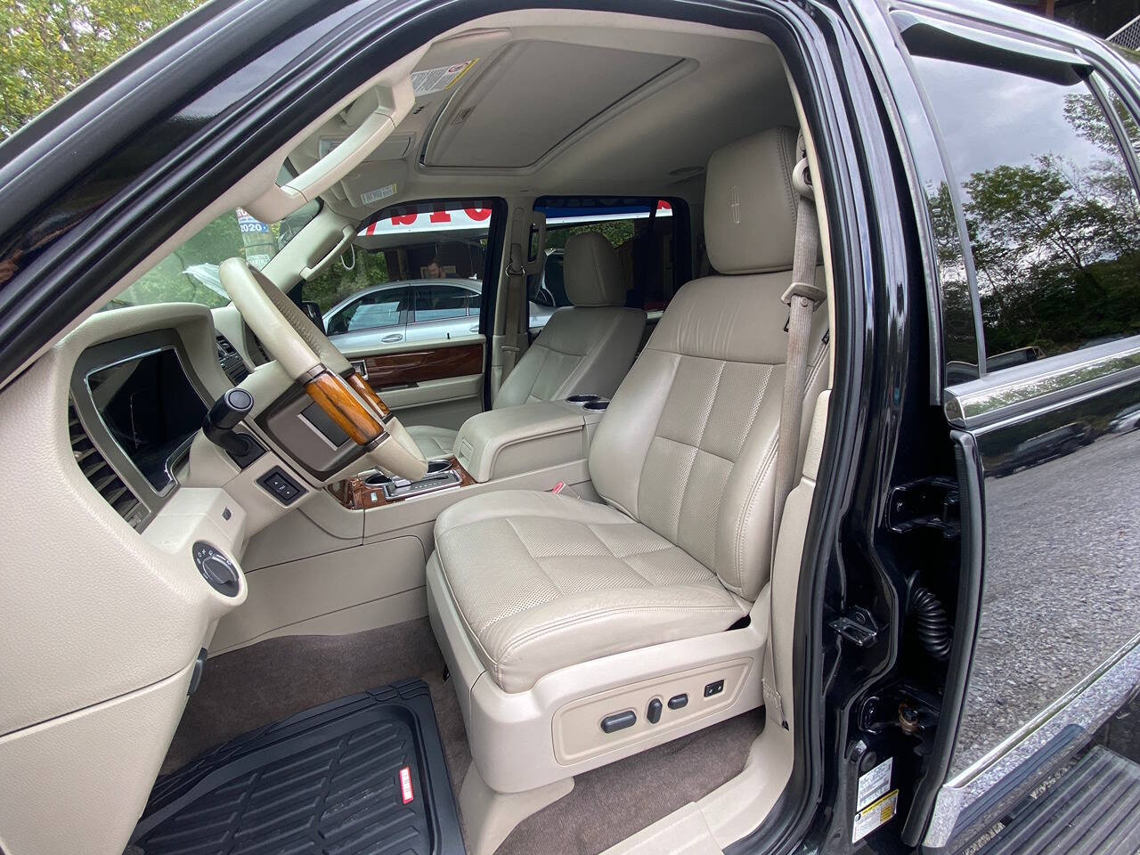 2012 Lincoln Navigator for sale at Auction Trades Auto Sales in Chelsea, AL