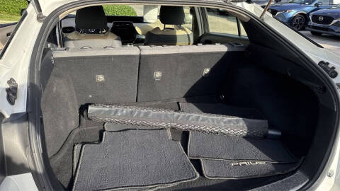 2016 Toyota Prius Two