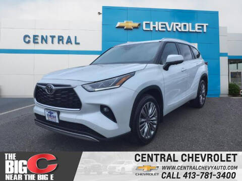 2023 Toyota Highlander for sale at CENTRAL CHEVROLET in West Springfield MA