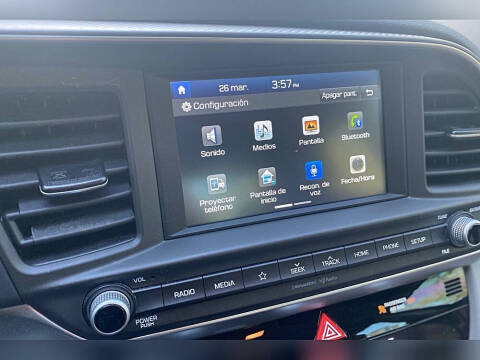 2020 Hyundai Elantra