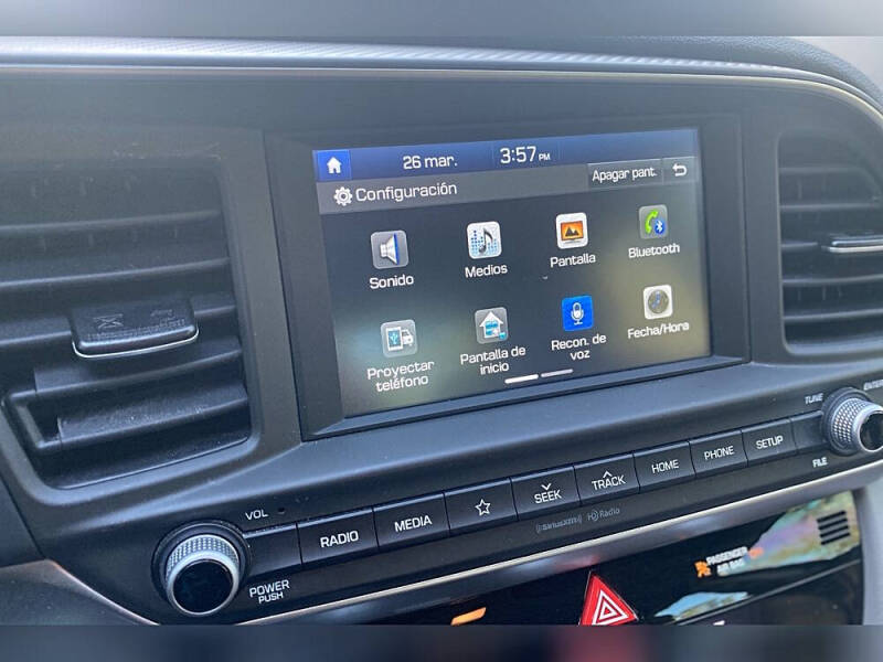 2020 Hyundai Elantra