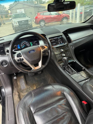 2013 Ford Taurus SEL