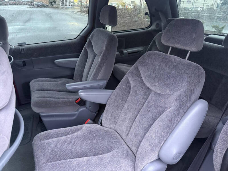 2000 Dodge Caravan SE