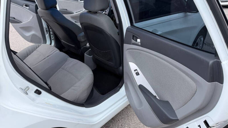 2014 Hyundai Accent GS