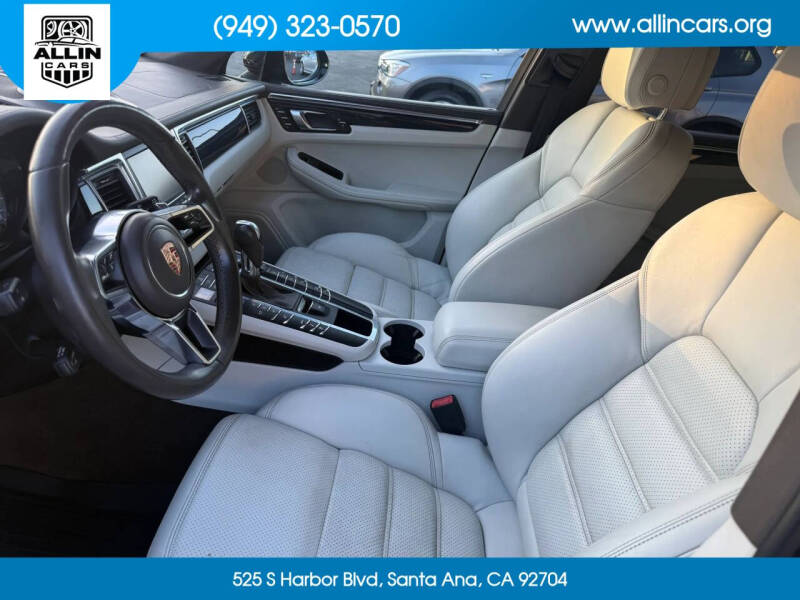 2015 Porsche Macan S
