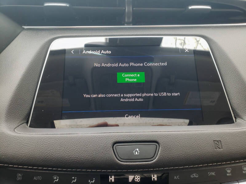 2021 Cadillac XT4 Luxury