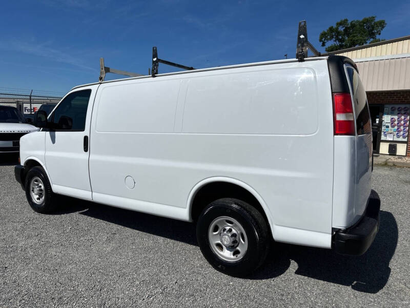 2017 Chevrolet Express 2500